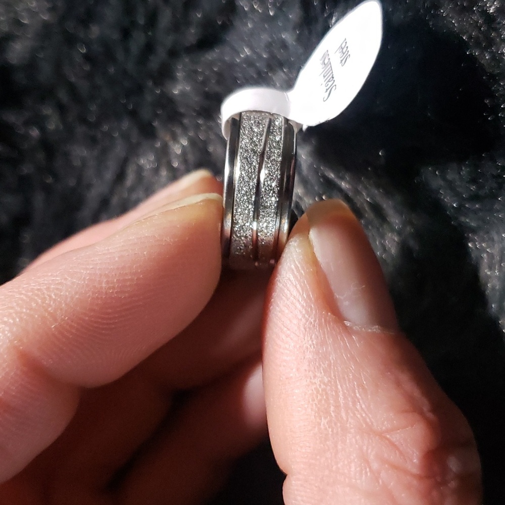 New stainless steel ring